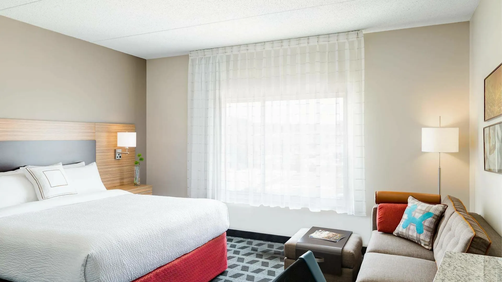 Towneplace By Marriott Downtown