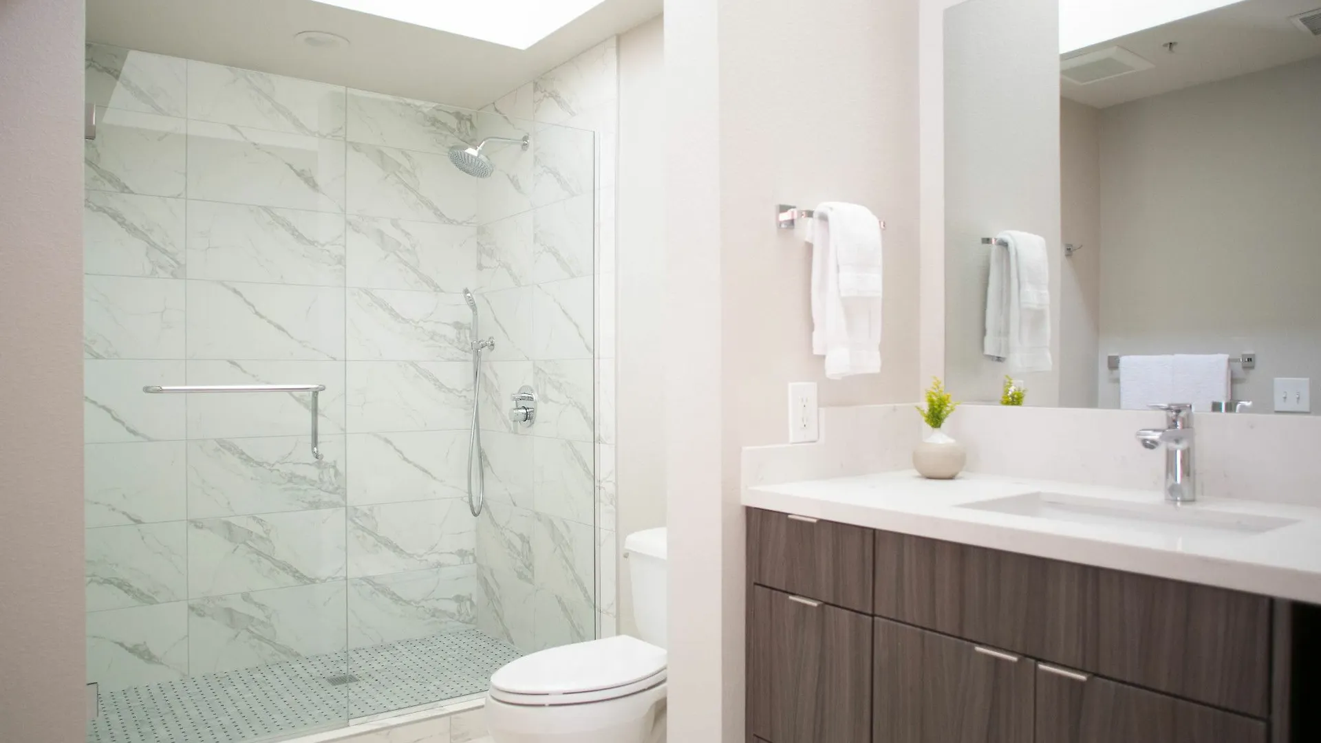 Stunning 1br In Gaslamp Quarter By Sonder
