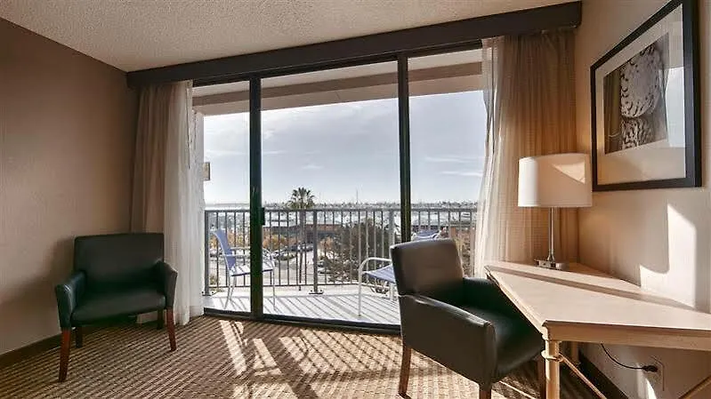 Western Yacht Harbor Hotel