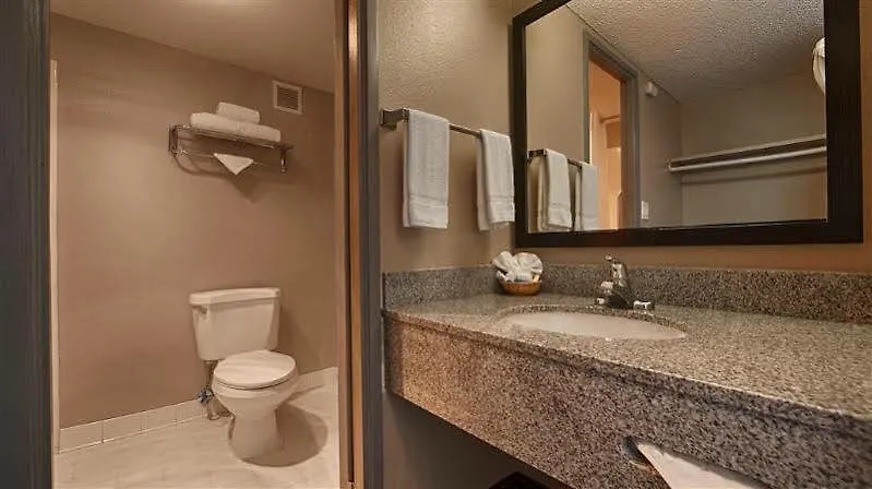 Western Yacht Harbor 3*