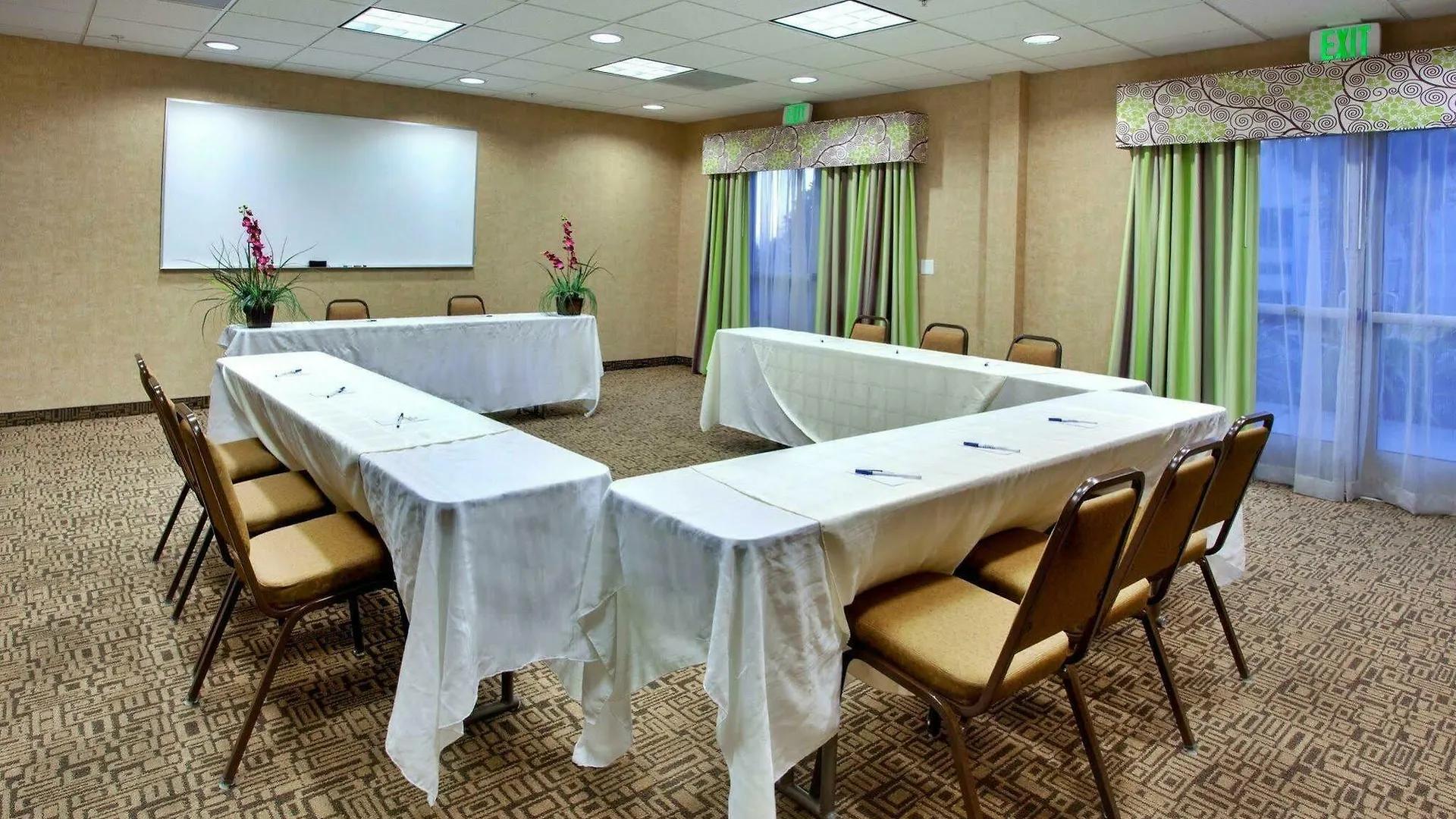 Express - Otay Mesa, An Ihg Ξενοδοχείο 2*