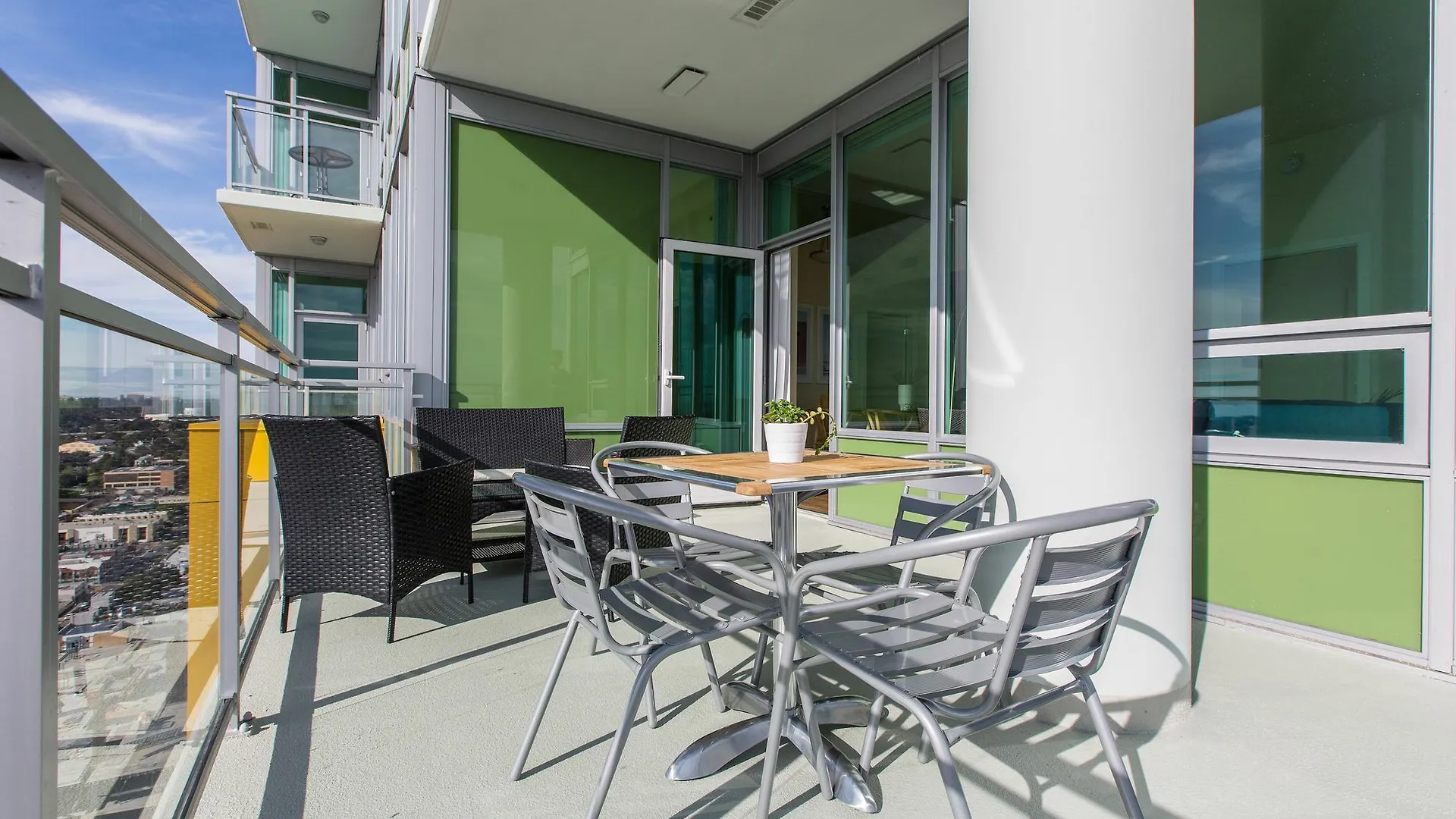 Luxurious 3br In Downtown By Sonder Appartamento