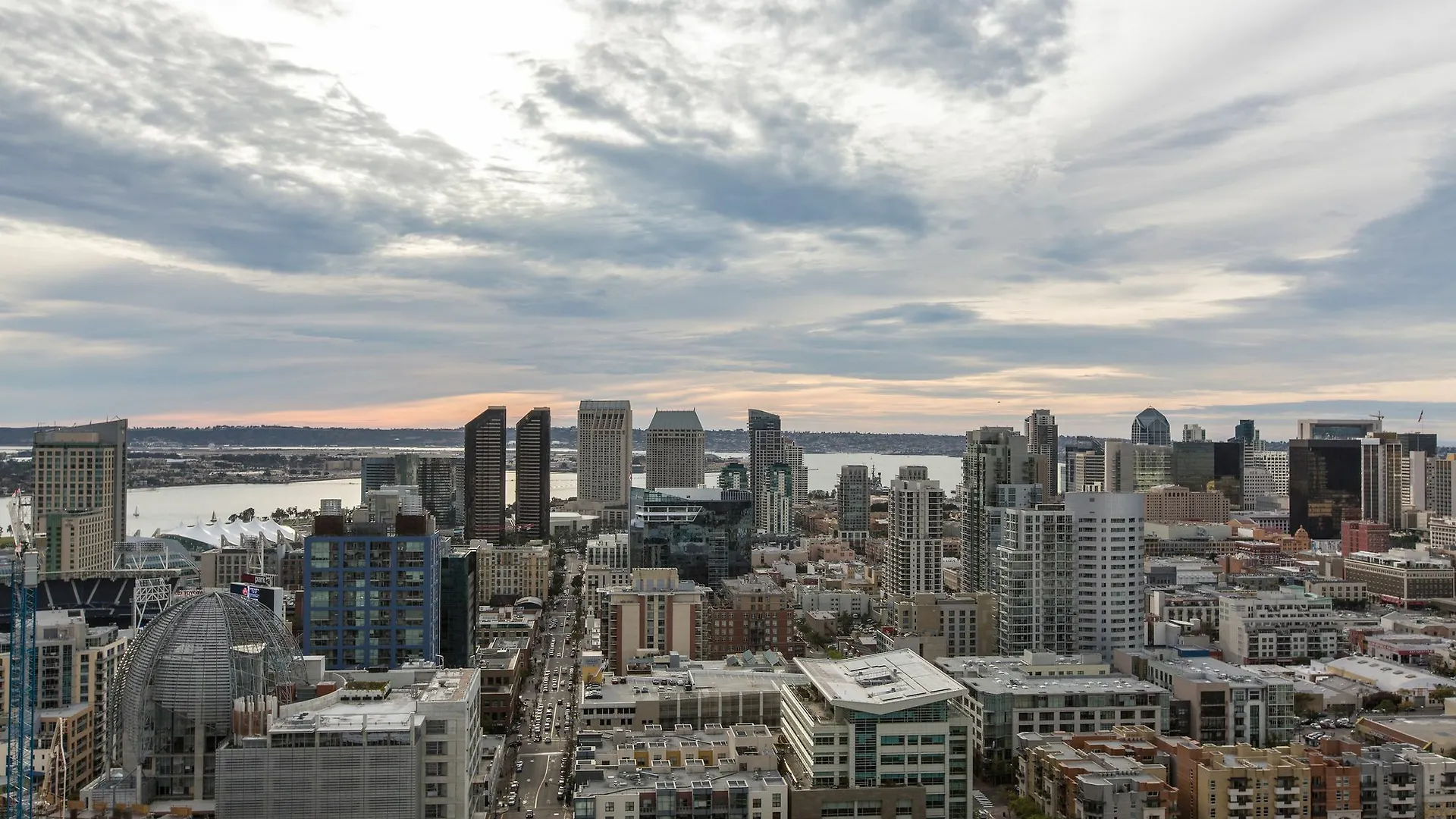 Luxurious 3br In Downtown By Sonder * San Diego