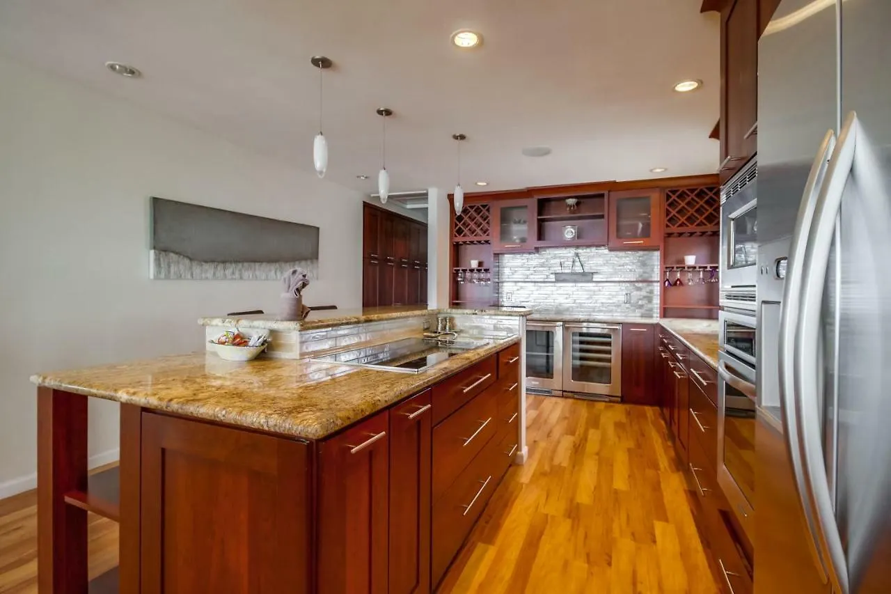 Incredible Hilltop Luxury Bay View Retreat 圣地亚哥