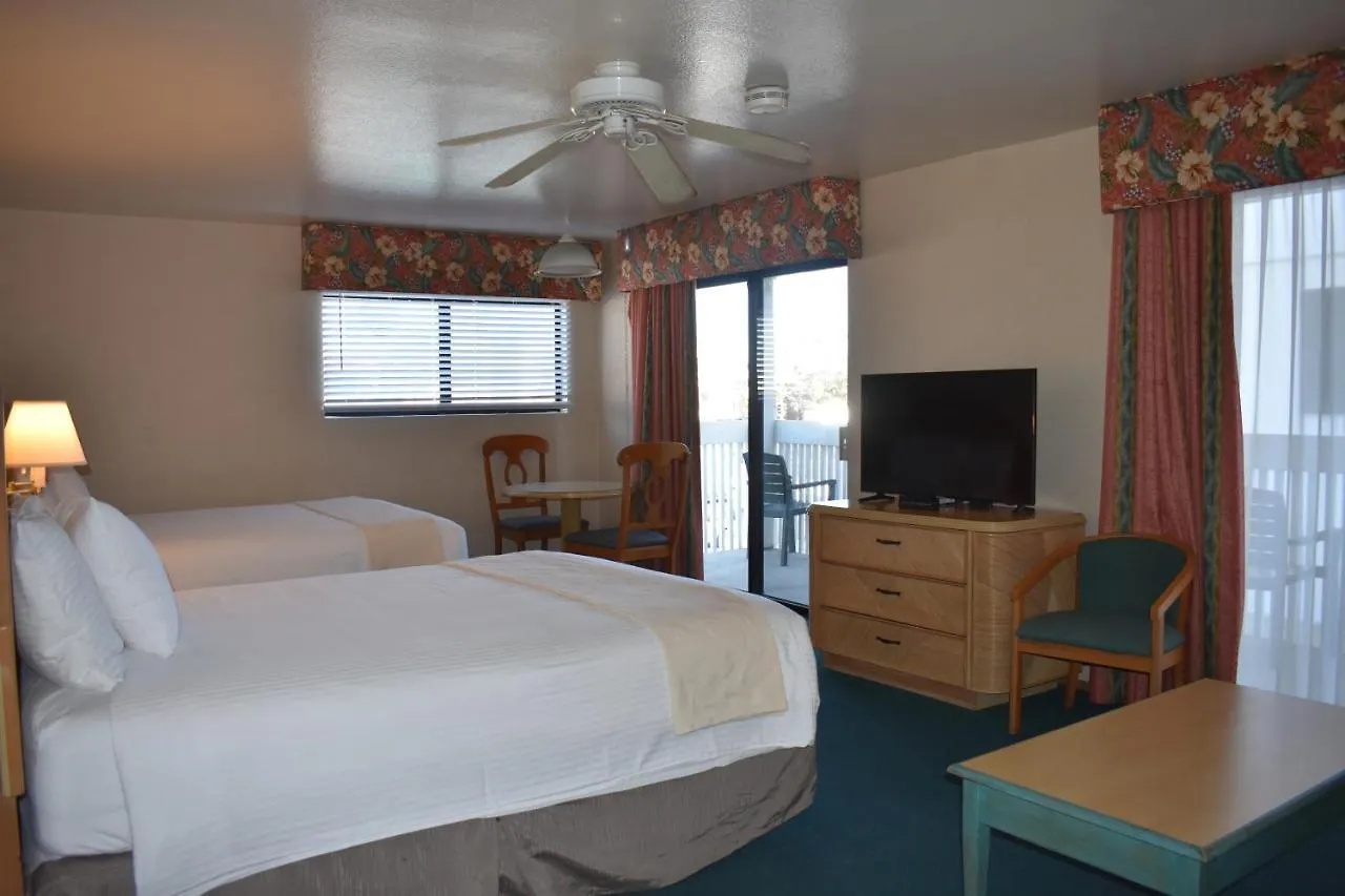Hotell The 3*
