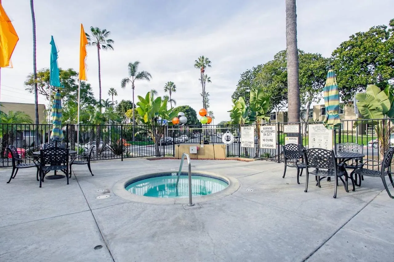 Wanderjaunt - Basilica - 2br - Point Loma 샌디에이고